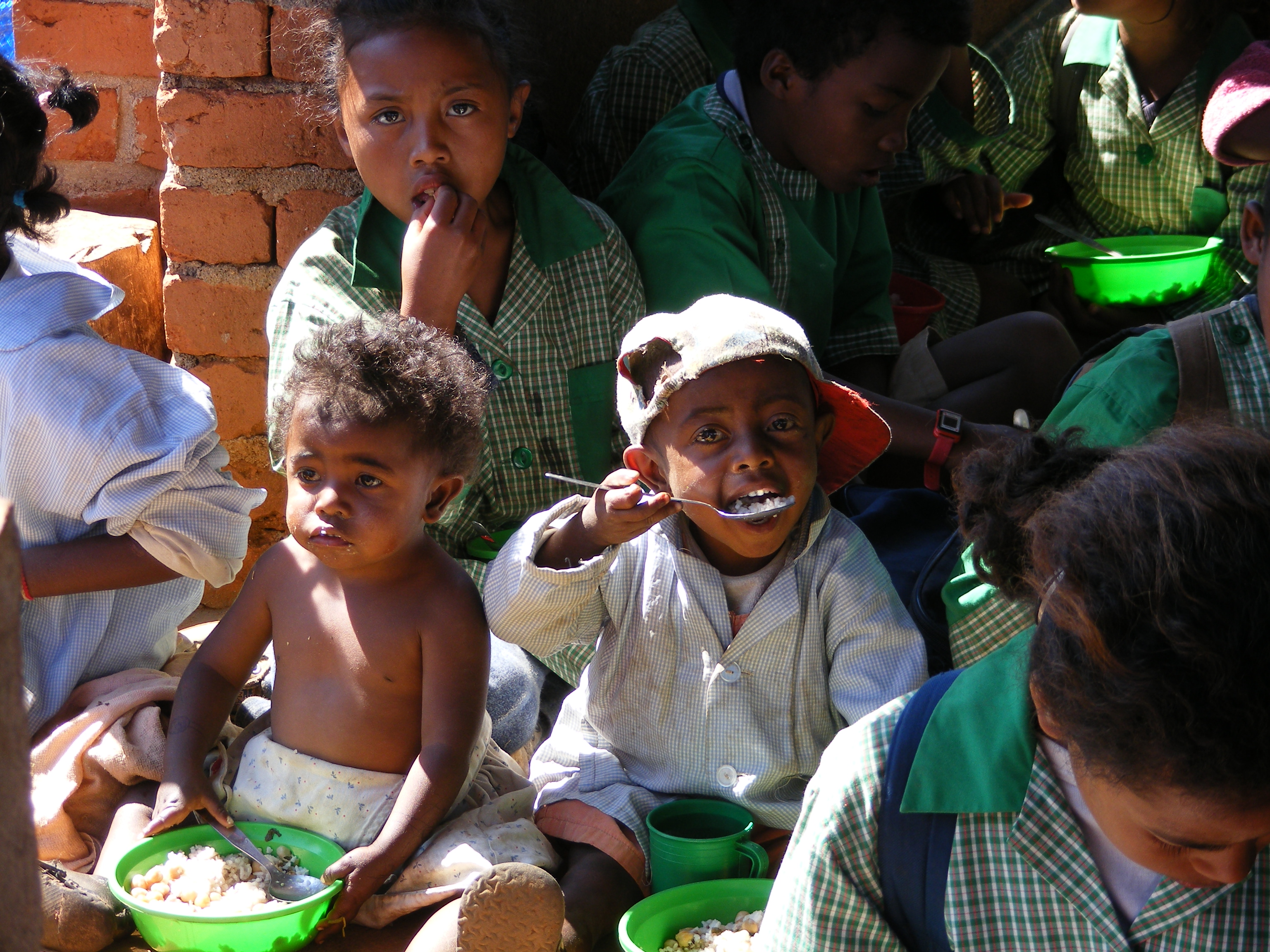 La mensa per i bambini di Antanavao (Madagascar, 2008)